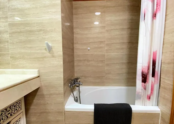 Triton Casasol 아파트 *